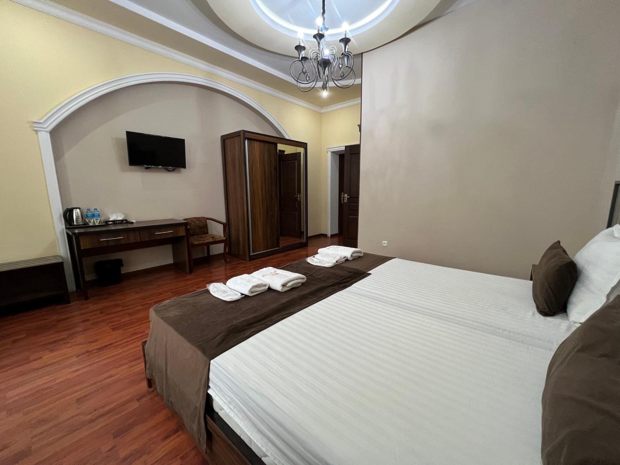 טשקנט Elite Art Hotel מראה חיצוני תמונה