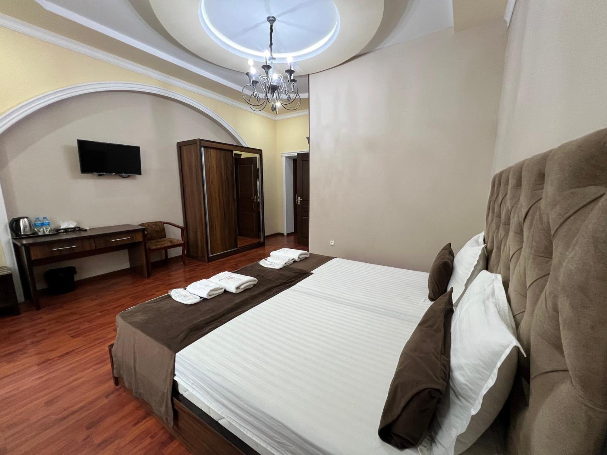 טשקנט Elite Art Hotel מראה חיצוני תמונה